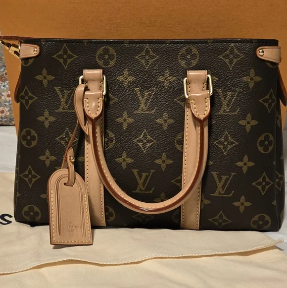 Louis Vuitton LV Monogram Soufflot BB - Picture 3 of 10